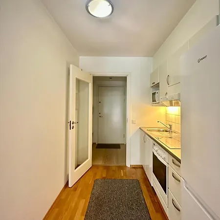 Apartamento Modern In With Balcony & Parking Oslo